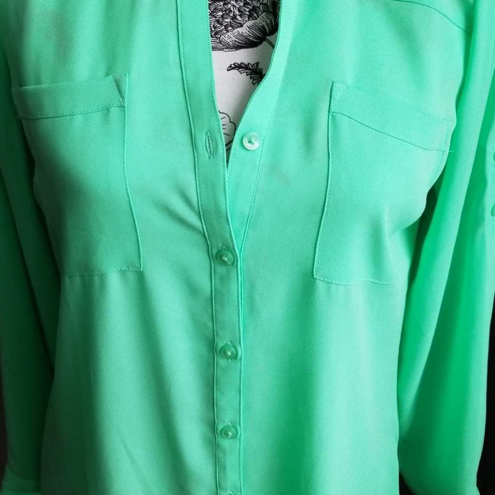 Express Blouse - Picture 2 of 8